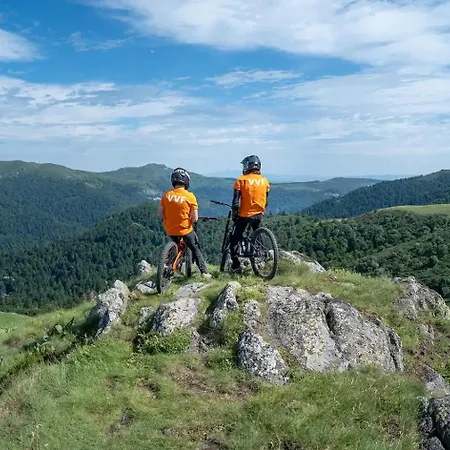 Vvf Le Lioran Les Monts Du Cantal 3*