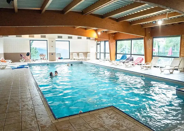 База отдыха Vvf Le Lioran Les Monts Du Cantal Сен-Жак-де-Бла